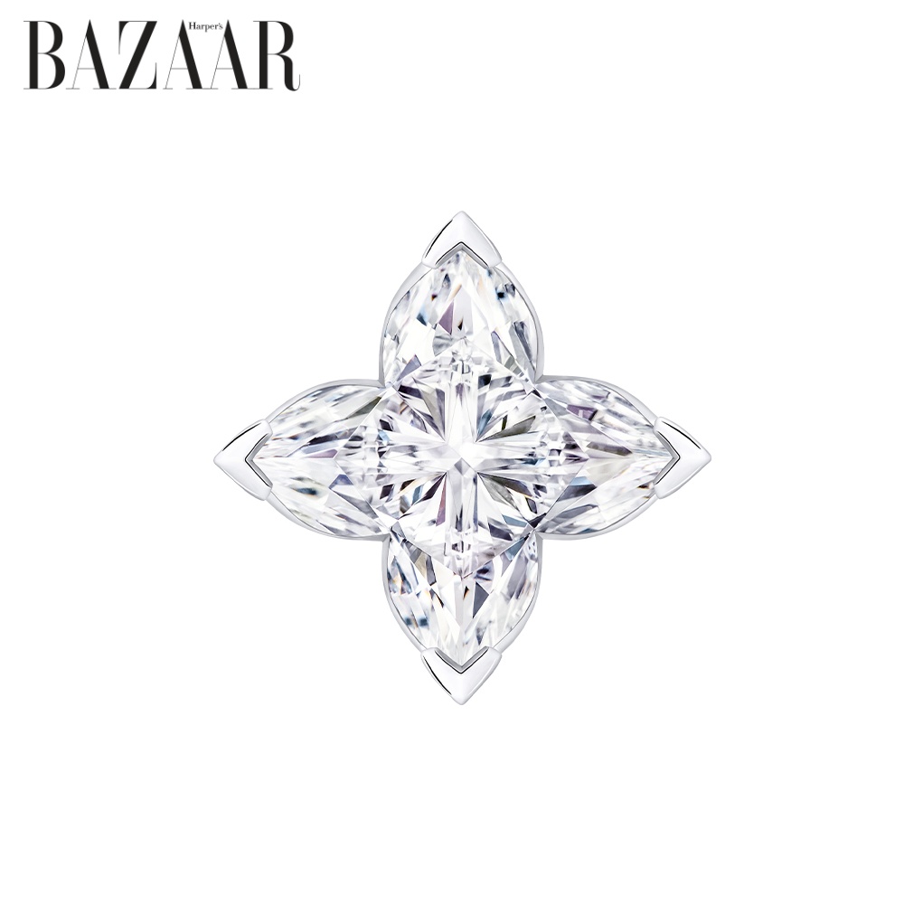 Hoa tai LV Diamonds với kim cương LV Monogram Star.